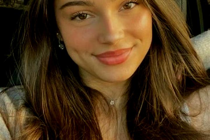 Grace, 21, a brunette hazel-eyed asian companion based in Eping. Offering CIM, Party Girl, Travel Companion, 69. Available for incall and outcall, day and ev...