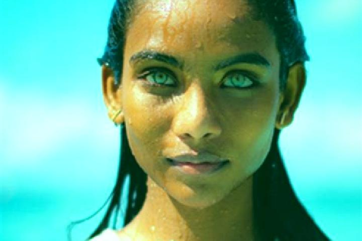 Grace, 21, a chestnut blue-eyed indian companion based in Bojen Kulon. Offering Party Girl, Overnight, Prostate Massage. Available for incall and outcall, da...