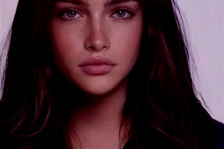 Grace, 22, a brunette blue-eyed caucasian companion based in Buwenge. Offering Dinner Date, CIM, Massage, Erotic Massage. Available for incall and outcall, o...