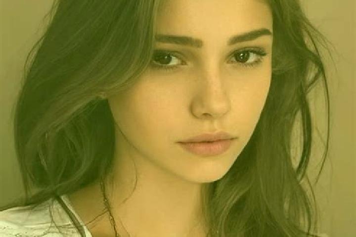 Grace, 22, a chestnut brown-eyed slavic companion based in Pinos Puente. Offering Roleplay, GFE, Fetish, Girlfriend Experience. Available for incall and outc...