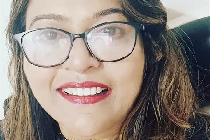 Grace, 22 — Escort in Nashirabad, India