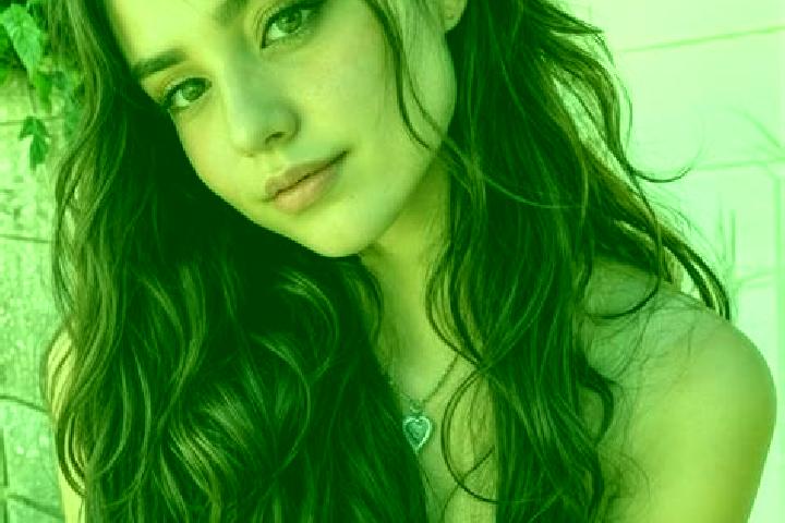 Grace, 23, a auburn brown-eyed mediterranean companion based in Perkivtsi. Offering Dinner Date, Tantra, Roleplay, Couples. Available for incall and outcall,...