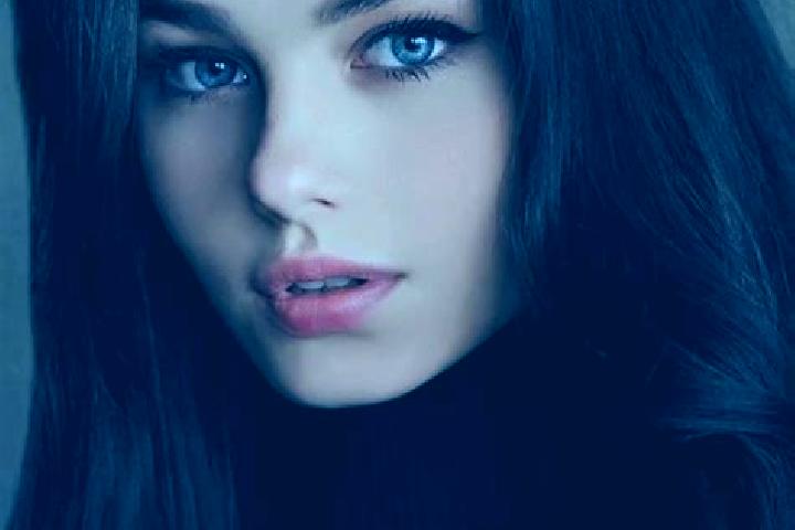 Grace, 23, a brunette grey-eyed slavic companion based in Yuhuangding. Offering Erotic Massage, Striptease, Couples, OWO, Deep French Kissing. Available for ...