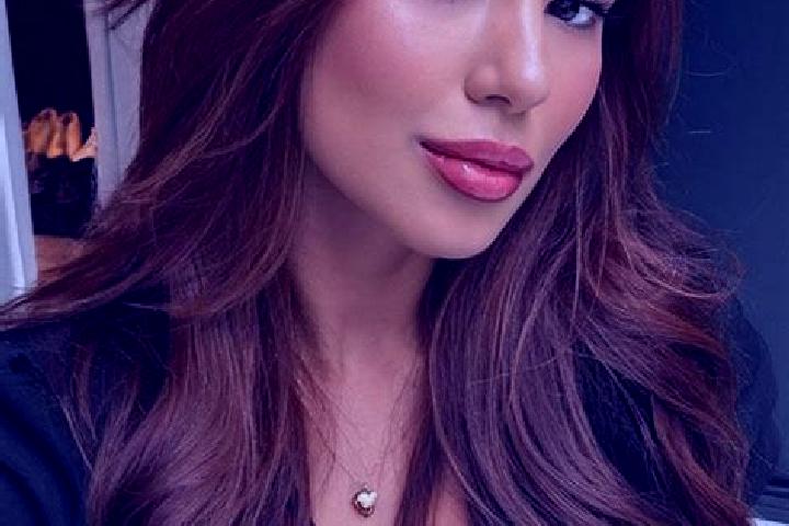 Grace, 23, a chestnut brown-eyed asian companion based in Timmins. Offering Striptease, Overnight, Domination. Available for incall and outcall, overnight bo...