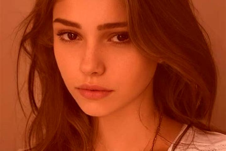 Grace, 23, a chestnut grey-eyed slavic companion based in Raymond Terrace. Offering A-Level, 69, Couples. Available for incall and outcall, day and evening d...