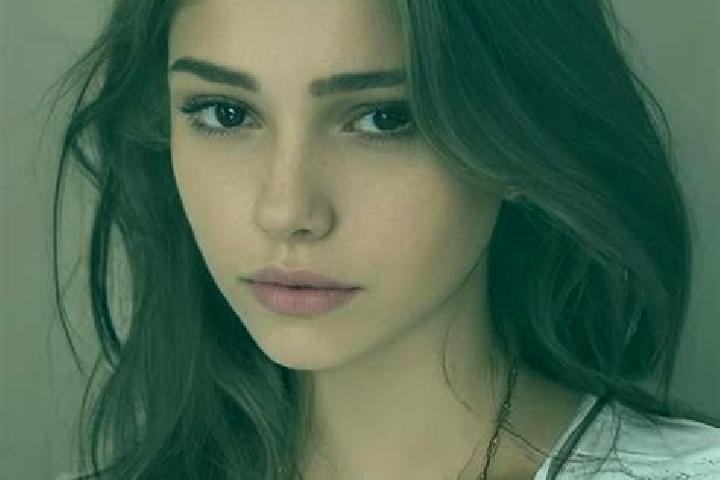 Grace, 23, a chestnut hazel-eyed slavic companion based in Sinimbu. Offering Couples, GFE, Prostate Massage, A-Level. Available for incall and outcall, day a...