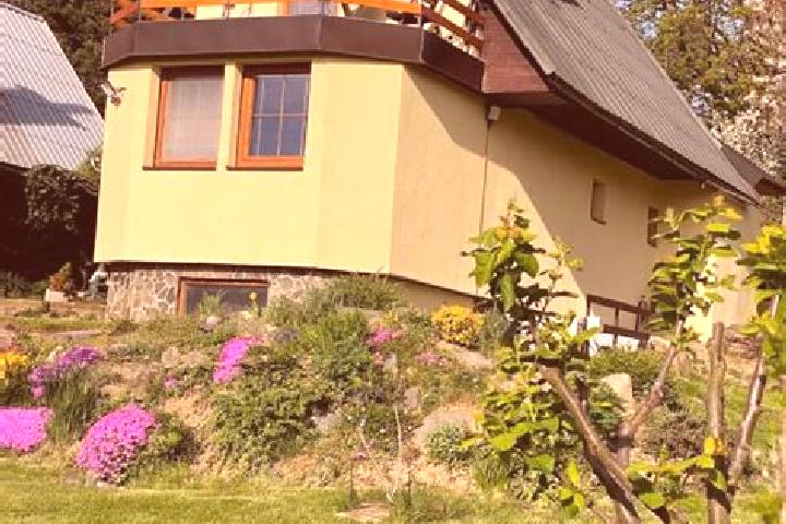 Grace, 23 — Escort in Tover, Czech Republic