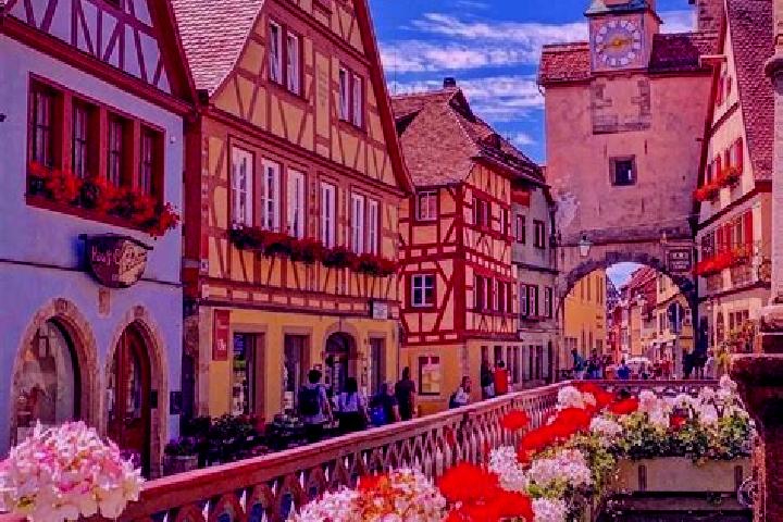 Grace, 23 — Escort in Wallerstaedten, Germany