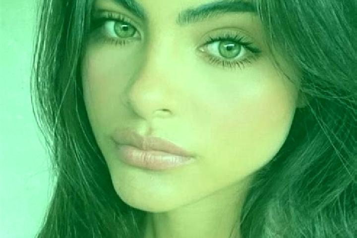 Grace, 24, a black hazel-eyed caucasian companion based in Eidenberg. Offering Girlfriend Experience, Roleplay, Overnight, Party Girl. Available for incall a...