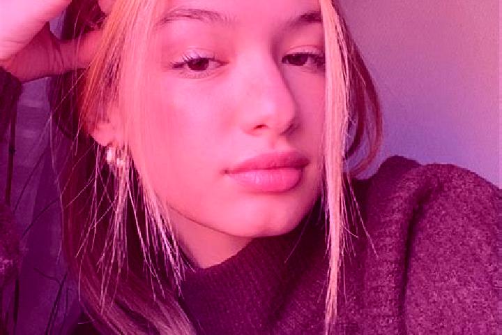 Grace, 24, a blonde brown-eyed ebony companion based in Courson. Offering 69, Striptease, Couples, Travel Companion. Available for incall and outcall, overni...