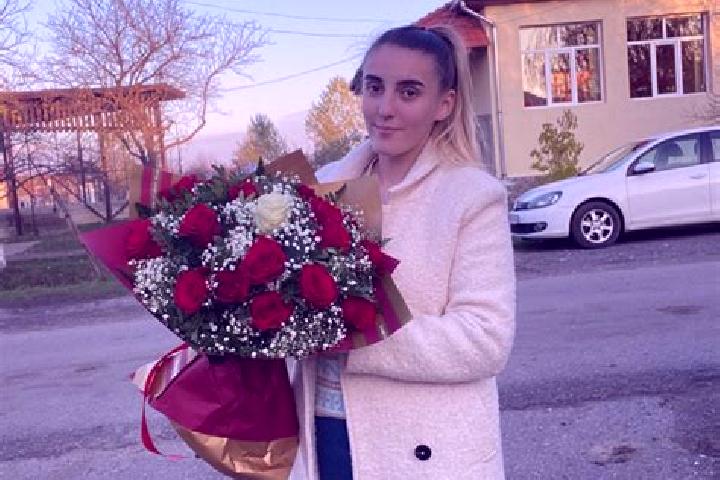 Grace, 24 — Escort in Bocsig, Romania