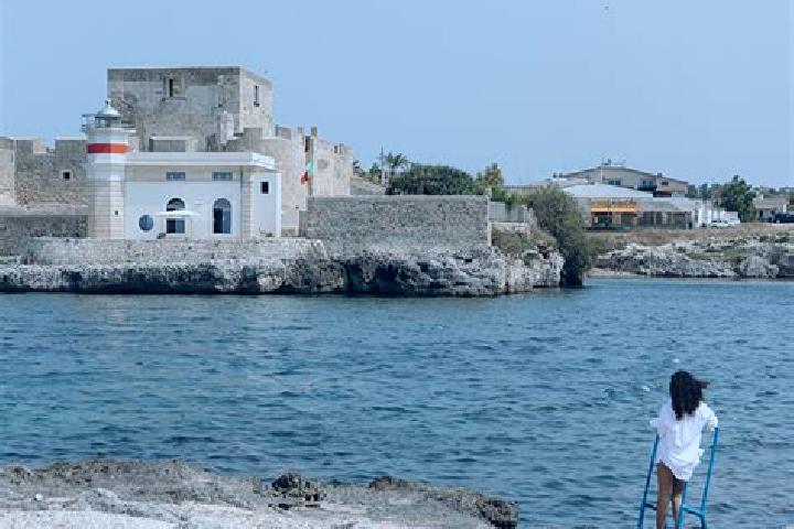 Grace, 24 — Escort in Brucoli, Italy