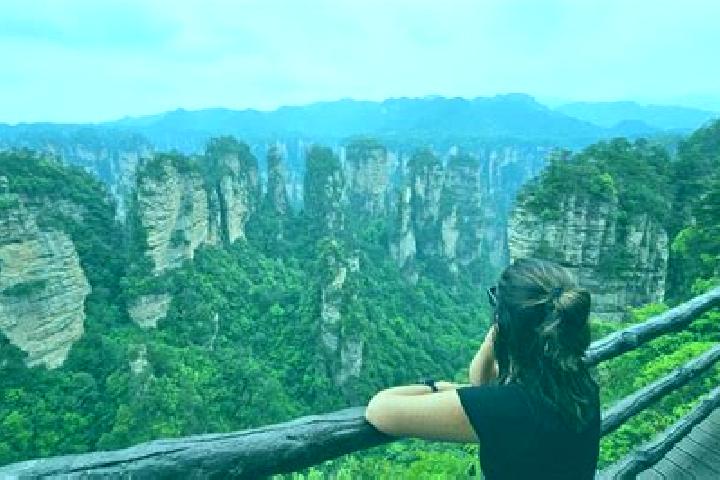 Grace, 24 — Escort in Chuangye, China