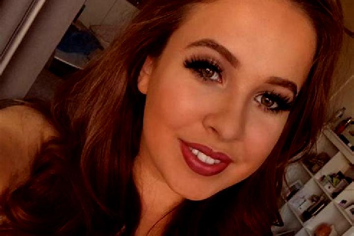 Grace, 25, a auburn brown-eyed caribbean companion based in Niaourayo. Offering Overnight, Prostate Massage, Duos, Girlfriend Experience. Available for incal...