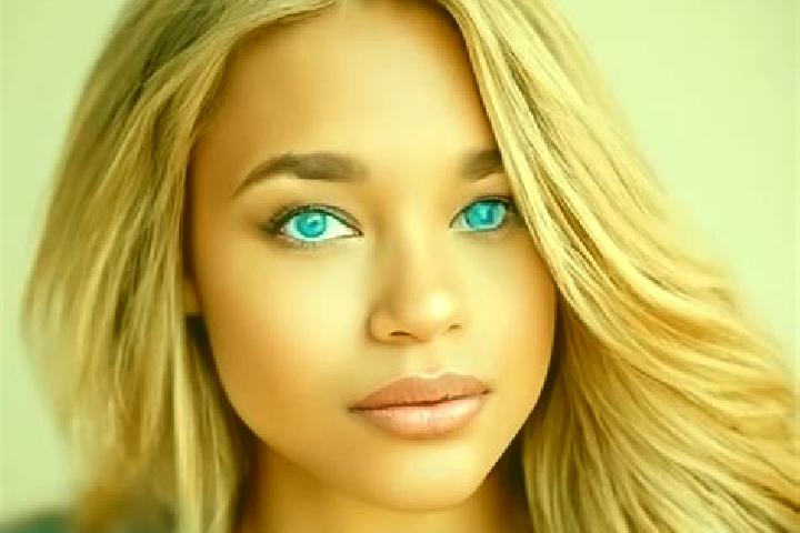 Grace, 25, a blonde blue-eyed latina companion based in Rantasalmi. Offering Dinner Date, Roleplay, Erotic Massage. Available for incall and outcall, overnig...