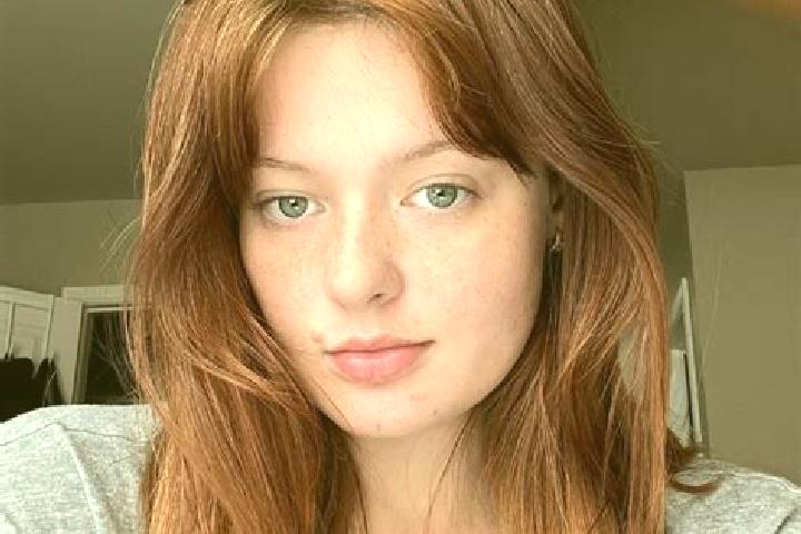 Grace, 26, a auburn grey-eyed mixed companion based in Bayana. Offering Duos, 69. Available for incall and outcall, day and evening dates.