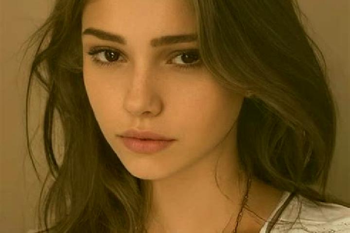 Grace, 26, a chestnut brown-eyed slavic companion based in Buchen. Offering CIM, Duos, Erotic Massage, Dinner Date, Fetish. Available for incall and outcall,...