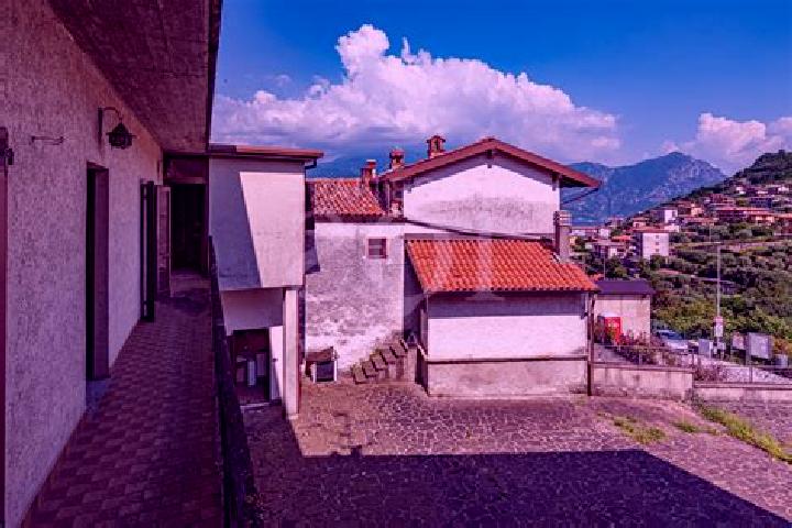 Grace, 26 — Escort in Tavernola Bergamasca, Italy
