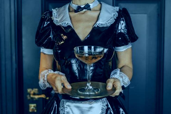 Grace, 27, a black brown-eyed ebony companion based in Vallda. Offering CIM, Roleplay, BDSM. Available for incall and outcall, overnight bookings available.