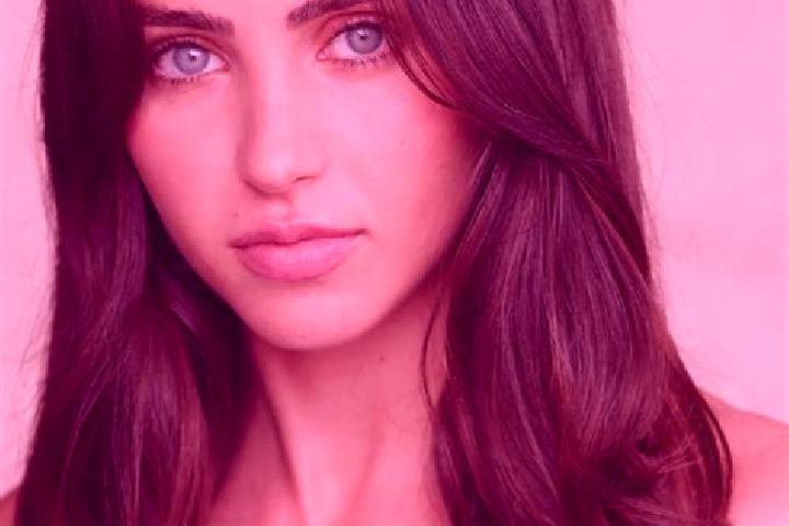 Grace, 27, a brunette brown-eyed latina companion based in Gemsbokspruit. Offering Prostate Massage, Travel Companion, Duos, Couples. Available for incall an...