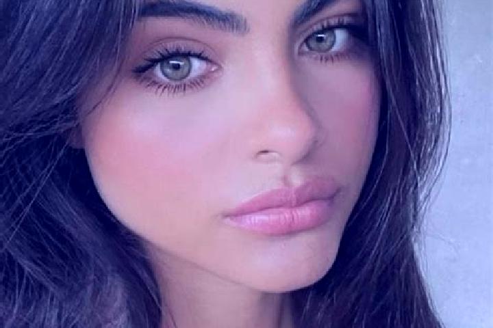 Grace, 27, a brunette dark-eyed ebony companion based in Long Compton. Offering Roleplay, Dinner Date, 69. Available for incall and outcall, overnight bookin...