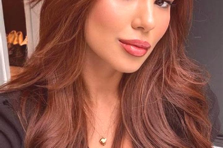 Grace, 27, a chestnut dark-eyed latina companion based in The Oaks. Offering Girlfriend Experience, Erotic Massage, Duos, Party Girl, Fetish. Available for i...