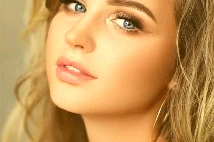 Grace, 27, a dark blonde blue-eyed ebony companion based in Sant Eustachio. Offering Travel Companion, Domination, A-Level. Available for incall and outcall,...