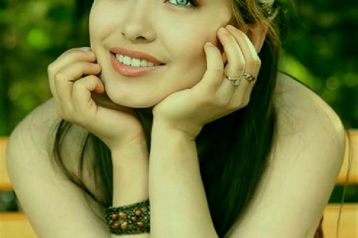 Grace, 28, a auburn blue-eyed asian companion based in Chittanda. Offering Massage, OWO, Prostate Massage, Duos. Available for incall and outcall, day and ev...