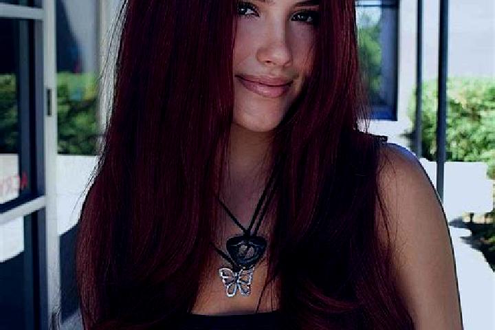 Grace, 28, a auburn dark-eyed slavic companion based in Ternavka. Offering Overnight, GFE. Available for incall and outcall, overnight bookings available.