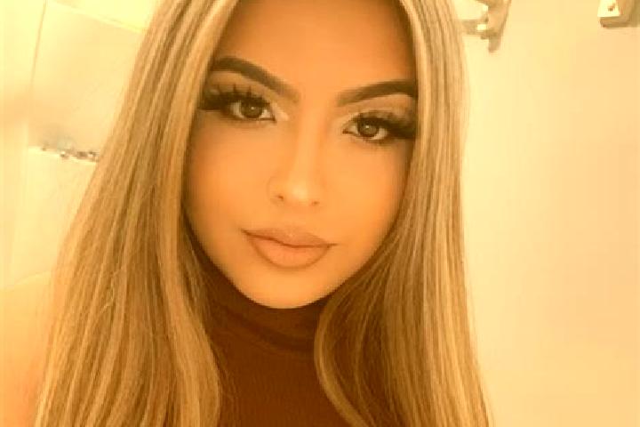 Grace, 28, a blonde grey-eyed latina companion based in Ikaros. Offering Fetish, Striptease, Prostate Massage, Party Girl. Available for incall and outcall, ...