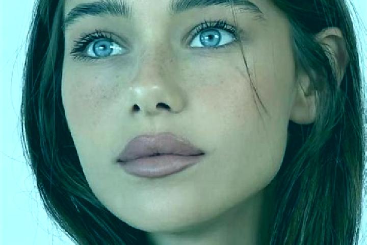 Grace, 28, a brunette grey-eyed mixed companion based in Magude. Offering A-Level, Girlfriend Experience, Duos. Available for incall and outcall, overnight b...
