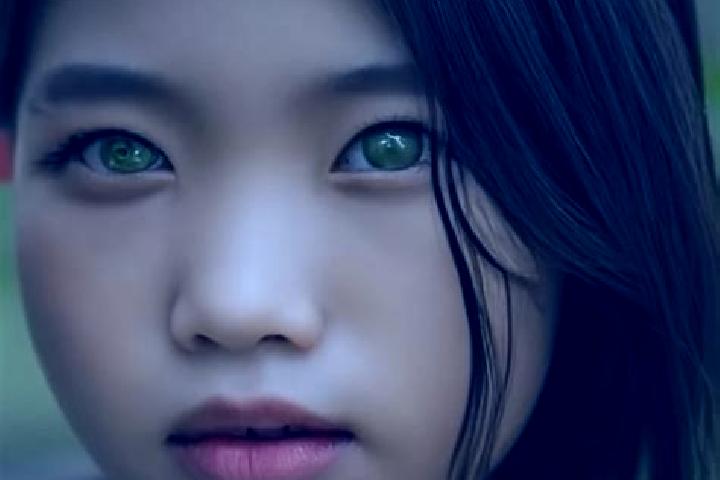 Grace, 28, a dark blonde green-eyed asian companion based in Bouca. Offering Fetish, Roleplay, Striptease, OWO. Available for incall and outcall, overnight b...