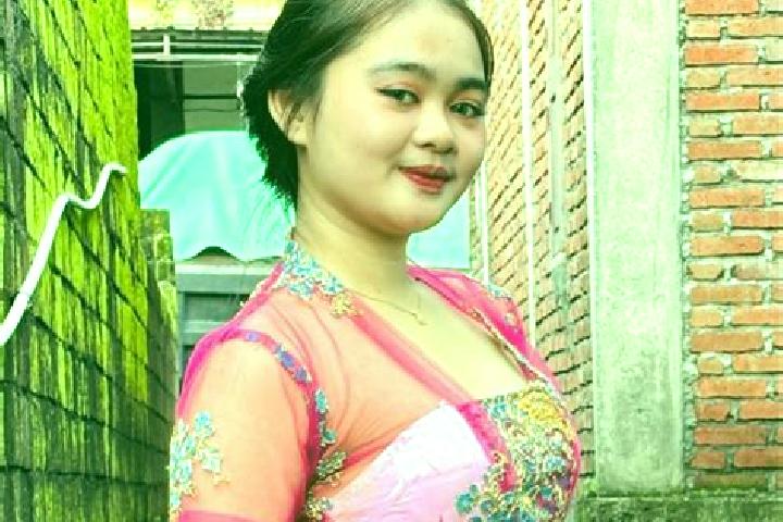 Grace, 28 — Escort in Gereneng, Indonesia