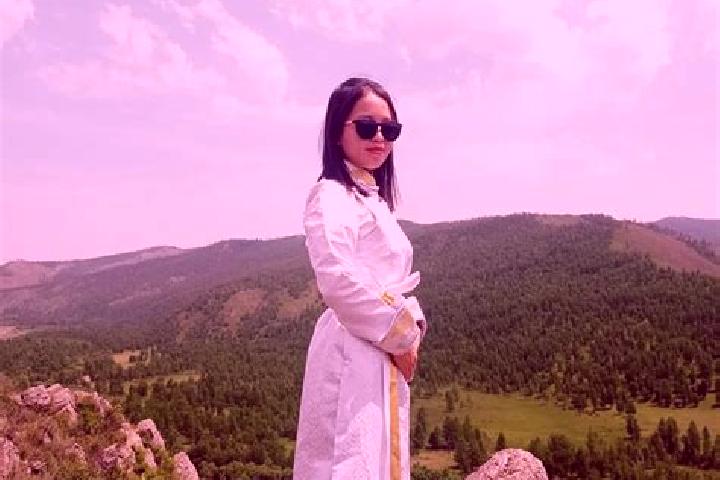 Grace, 28 — Escort in Tsagaanhayrhan, Mongolia
