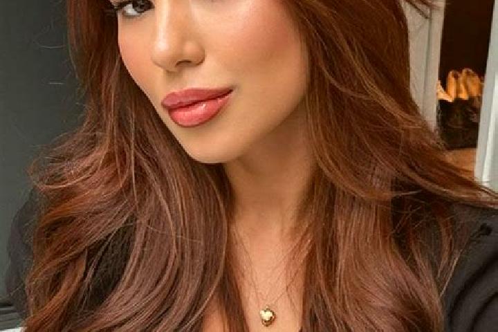 Grace, 29, a chestnut brown-eyed latina companion based in Marion. Offering Erotic Massage, OWO, Dinner Date, GFE, CIM. Available for incall and outcall, ove...