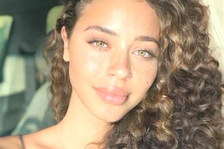 Grace, 30, a black hazel-eyed latina companion based in Yibin. Offering OWO, Party Girl, GFE, Erotic Massage. Available for incall and outcall, day and eveni...