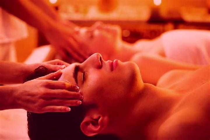 Grace, 30, a brunette amber-eyed middle eastern companion based in Rejoagung. Offering Erotic Massage, Deep French Kissing, Domination, Massage. Available fo...
