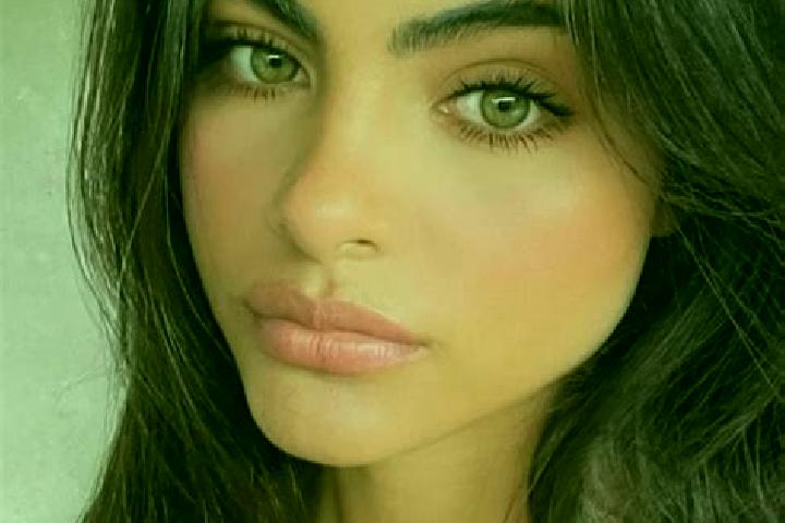Grace, 30, a brunette green-eyed european companion based in Lismanita. Offering Dinner Date, Massage, Duos. Available for incall and outcall, overnight book...