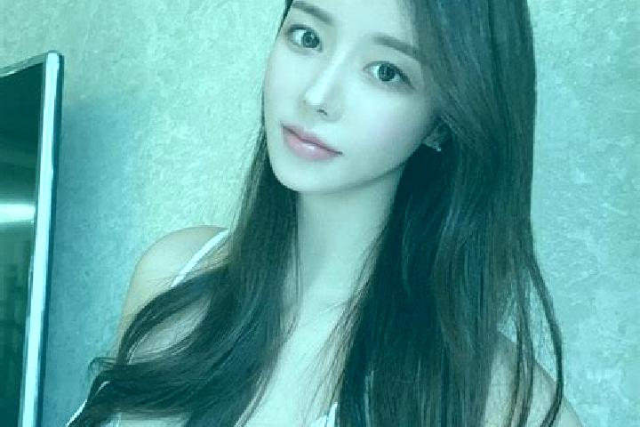 Grace, 30 — Escort in Ganhezi, China