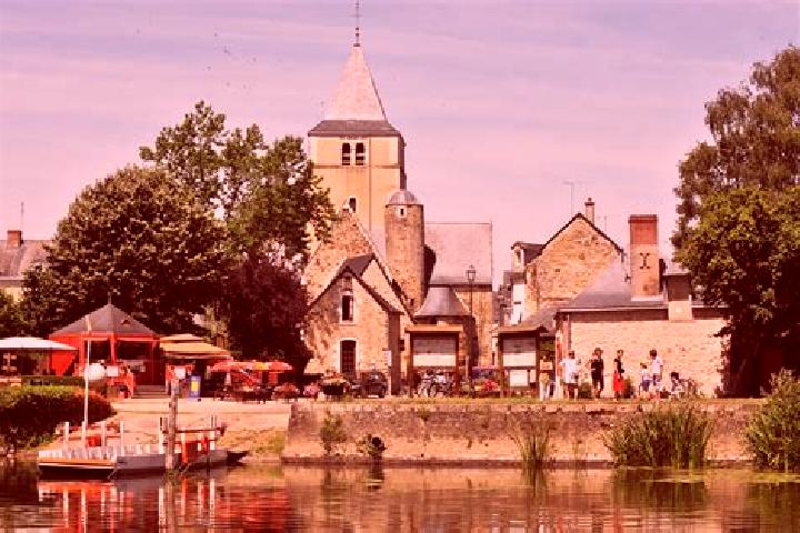 Grace, 30 — Escort in Le Menil, France