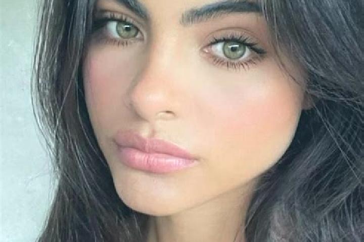 Grace, 31, a red green-eyed indian companion based in Chenini Nahal. Offering GFE, Girlfriend Experience, Massage. Available for incall and outcall, overnigh...