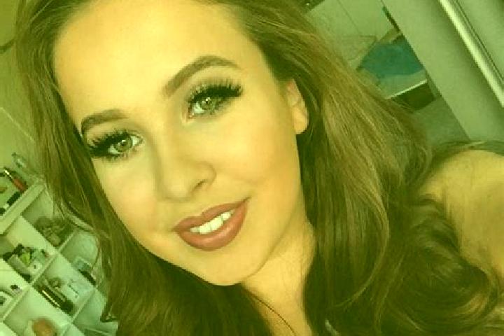 Grace, 32, a auburn grey-eyed mediterranean companion based in San Antonio. Offering Party Girl, Dinner Date, Fetish, Roleplay. Available for incall and outc...