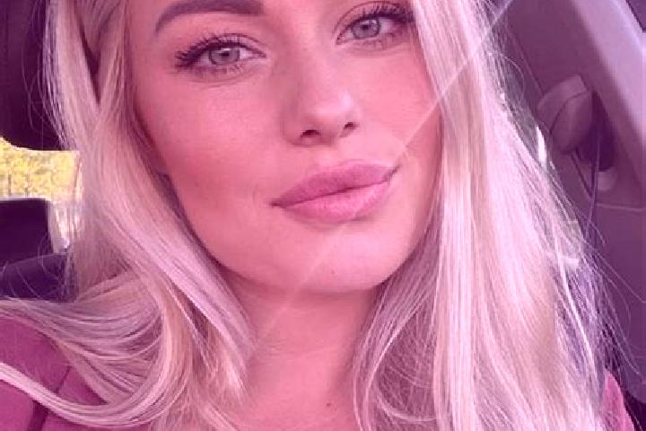 Grace, 33, a blonde hazel-eyed european companion based in Huandiqiao. Offering Duos, Striptease, Girlfriend Experience. Available for incall and outcall, da...