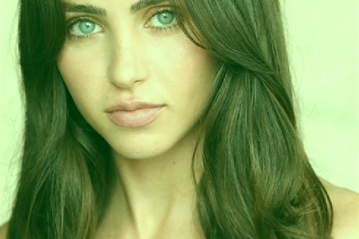 Grace, 33, a chestnut dark-eyed mixed companion based in Cuciulata. Offering Striptease, Prostate Massage, Dinner Date, BDSM. Available for incall and outcal...