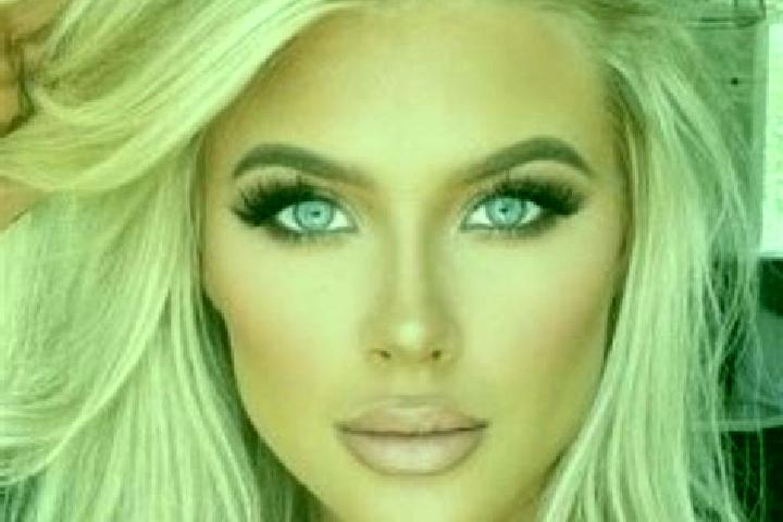 Grace, 33, a platinum blonde blue-eyed ebony companion based in Bocs. Offering Massage, Couples, GFE, A-Level. Available for incall and outcall, overnight bo...