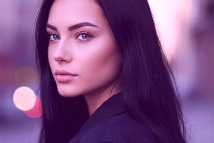 Grace, 33, a red blue-eyed latina companion based in Garcina. Offering Roleplay, GFE, BDSM. Available for incall and outcall, overnight bookings available.