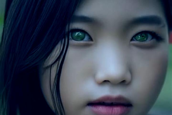 Grace, 34, a black green-eyed asian companion based in Alfedena. Offering Dinner Date, Fetish, Tantra. Available for incall and outcall, day and evening dates.