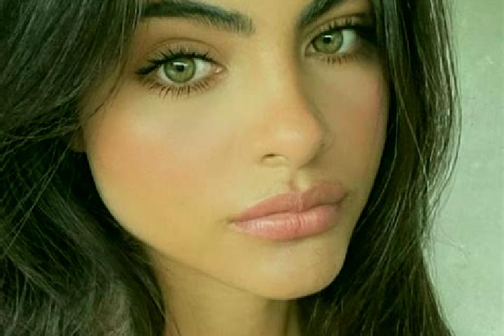 Grace, 34, a black green-eyed indian companion based in Koserow. Offering Fetish, A-Level, Deep French Kissing, Striptease, Tantra. Available for incall and ...