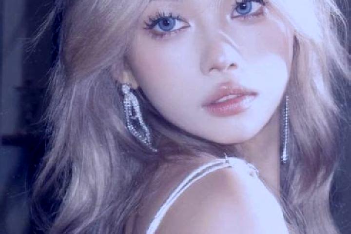 Grace, 34, a blonde brown-eyed asian companion based in Seneca Gardens. Offering Erotic Massage, Couples, Party Girl. Available for incall and outcall, overn...