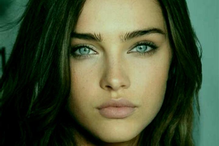Grace, 34, a brunette green-eyed caribbean companion based in Ronan. Offering Travel Companion, Fetish, Domination, Massage, Dinner Date. Available for incal...